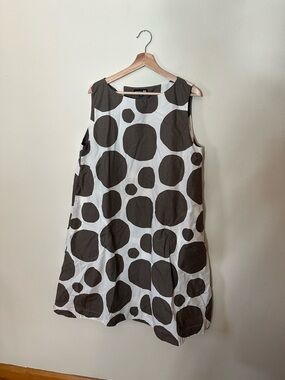 Marimekko White Sleeveless Dress with Brown Polka Dots